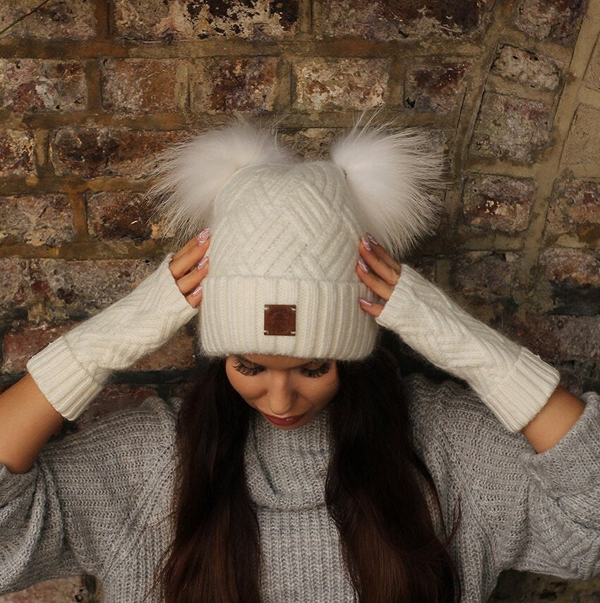 white double pom pom Cashmere white hat, White cashmere beanie, Knit hat, Real fur pom pom hat, Cozy and super soft women winter white cashmere hat, Gift for her
