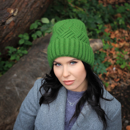 green womens-cashmere-knit-beanie