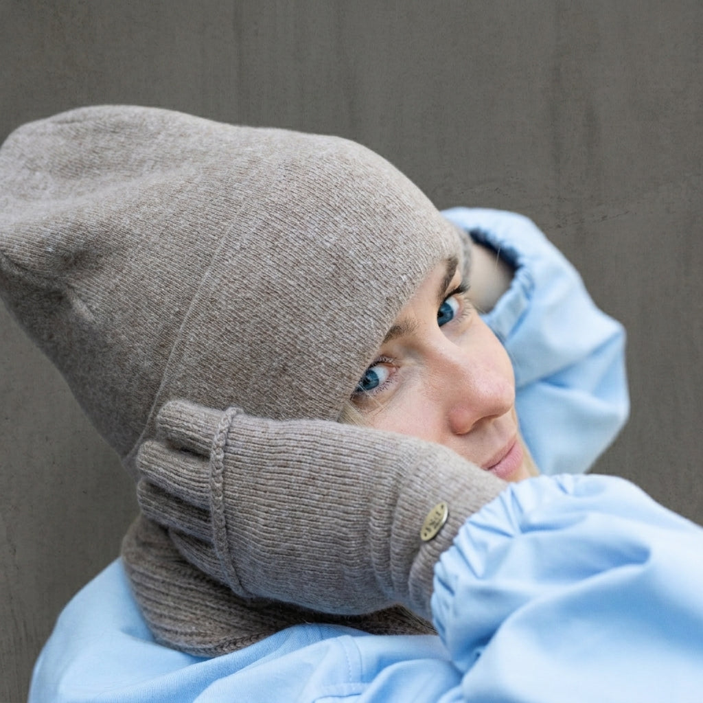 100% Mulberry Silk Lined Cashmere Hat