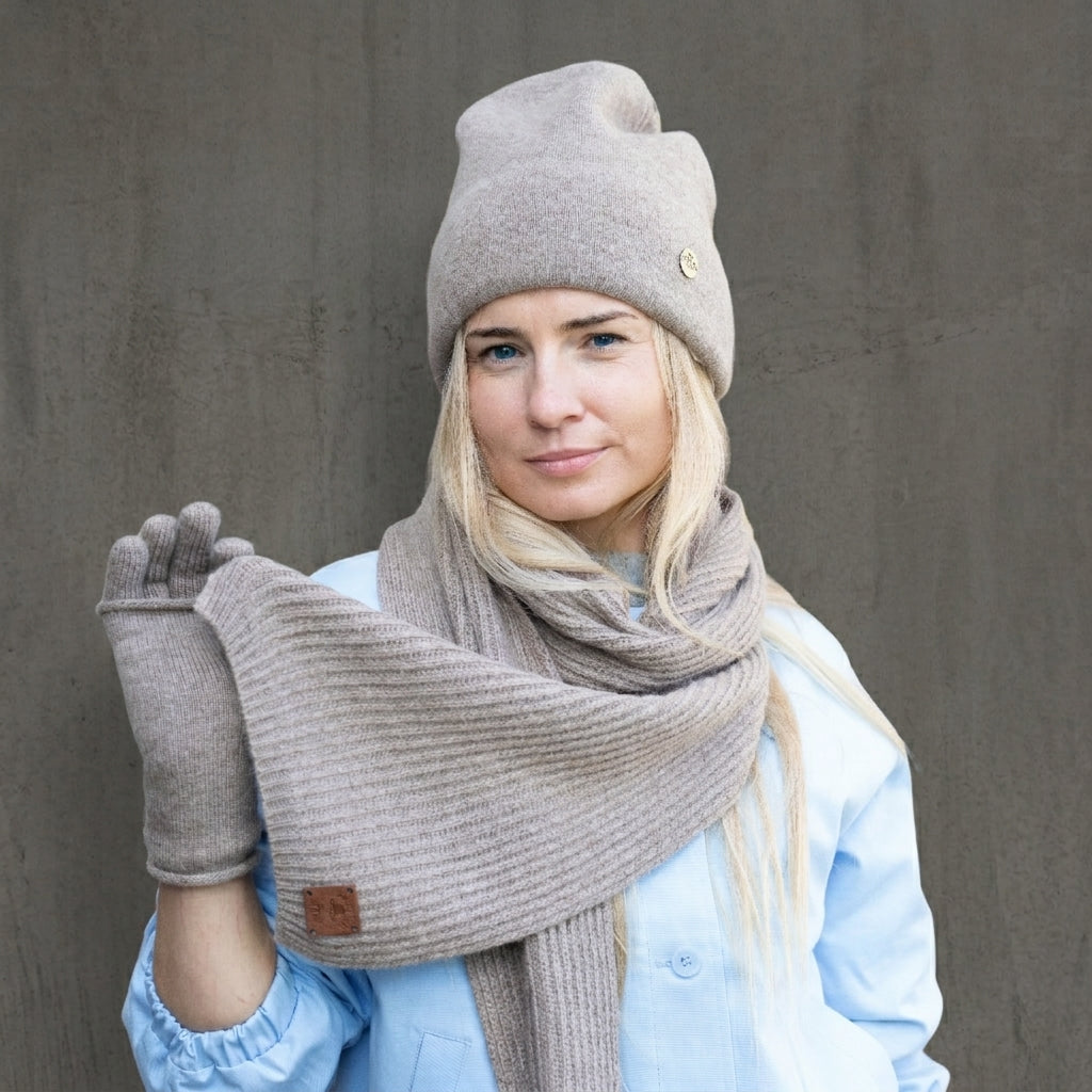 100% Mulberry Silk Lined Cashmere Hat