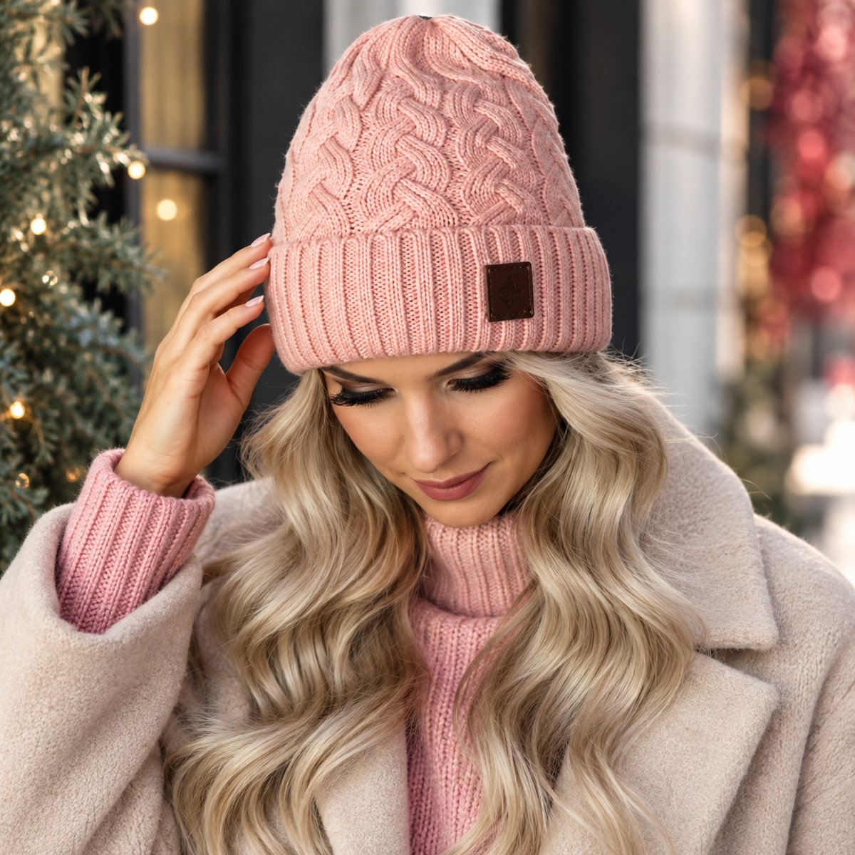 peach Women's winter cashmere hat